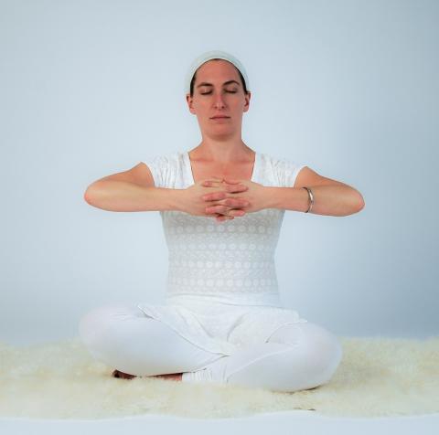 Kundalini Yoga Galerie Schule Münster - Meditation zur Stärkung des Immunsystems: die innere Sonne
